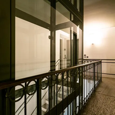公寓 San Babila Penthouse *