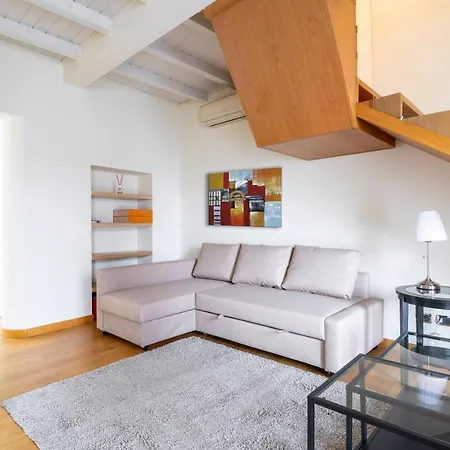 San Babila Penthouse 公寓 米兰