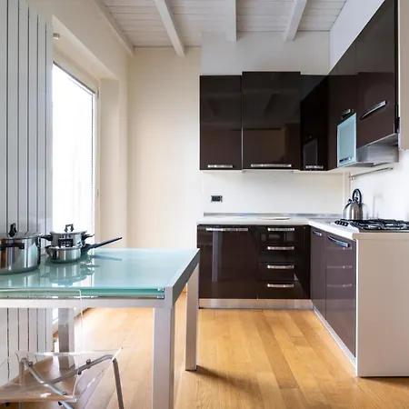 San Babila Penthouse * 米兰