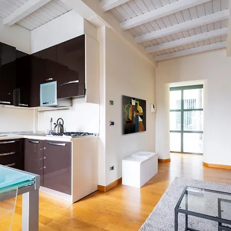 San Babila Penthouse 公寓 米兰