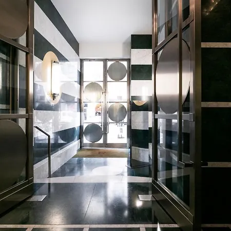 公寓 San Babila Penthouse *